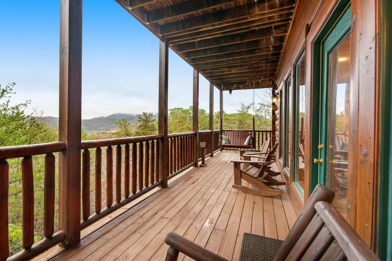 Вилла Grizzly Manor Пиджен-Фордж Экстерьер фото